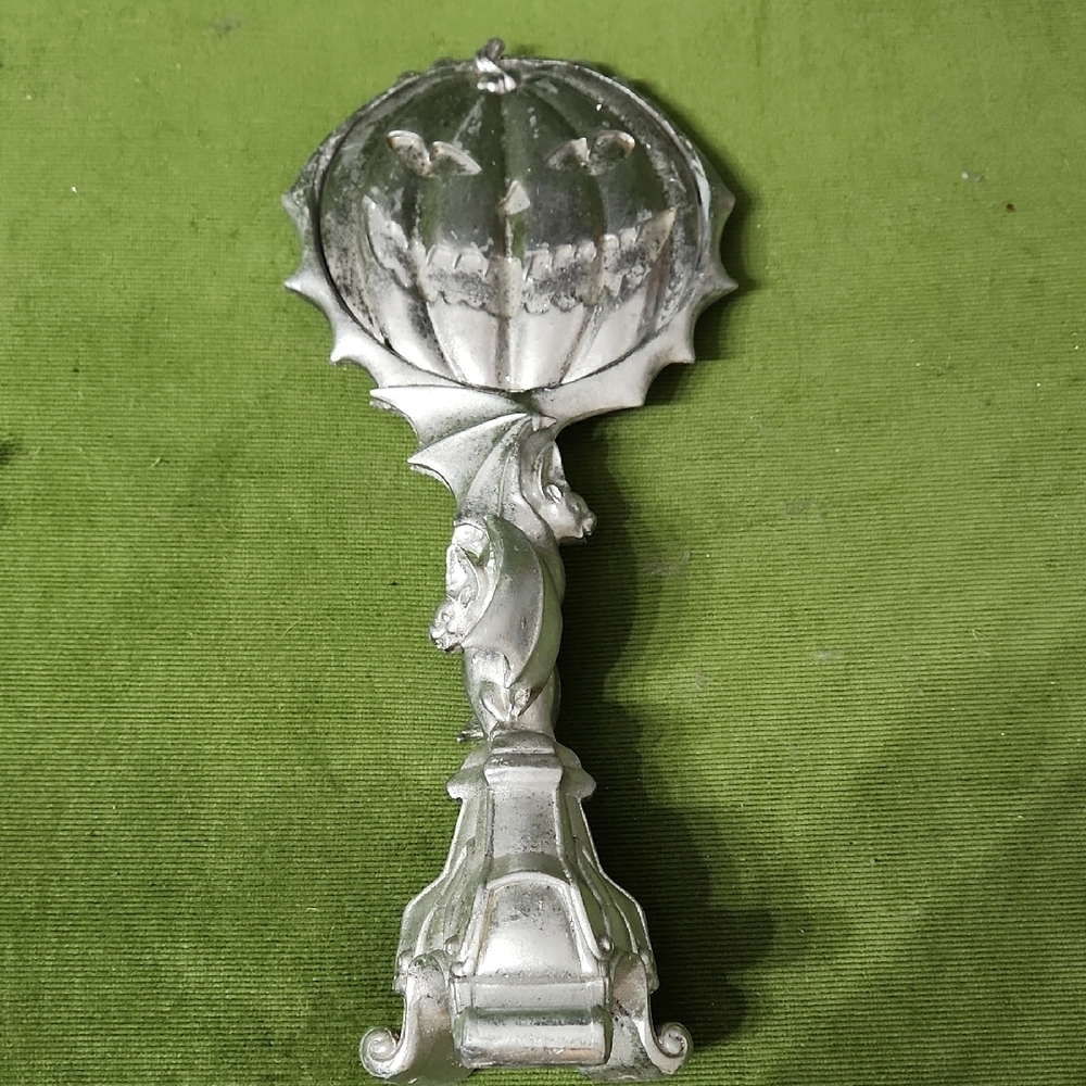 Silver Bat Pumpkin Mirror - Picture 2 of 6
